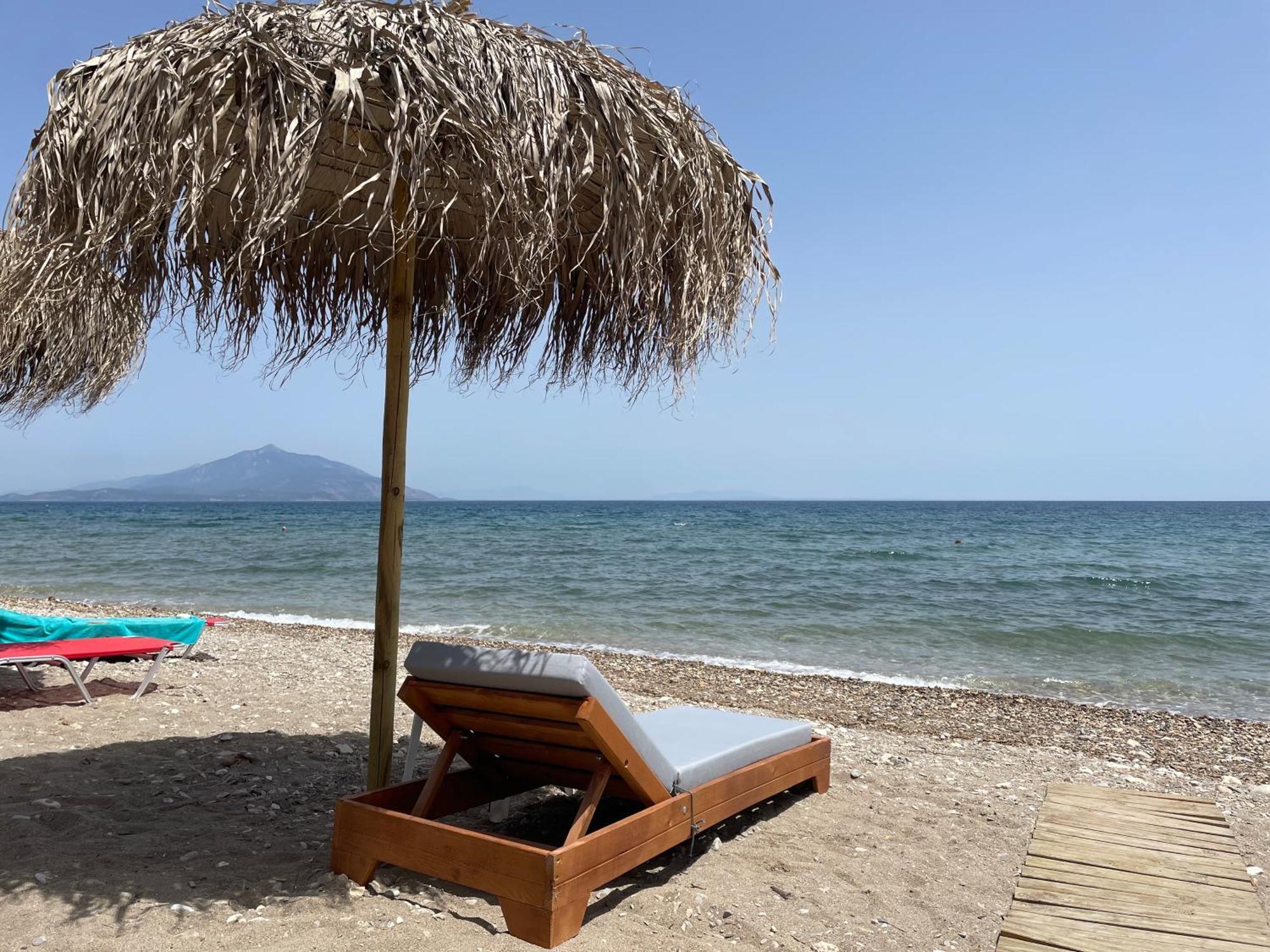 Hotel Ireon Beach Samos Town Extérieur photo
