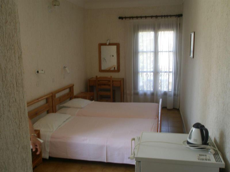 Hotel Ireon Beach Samos Town Extérieur photo